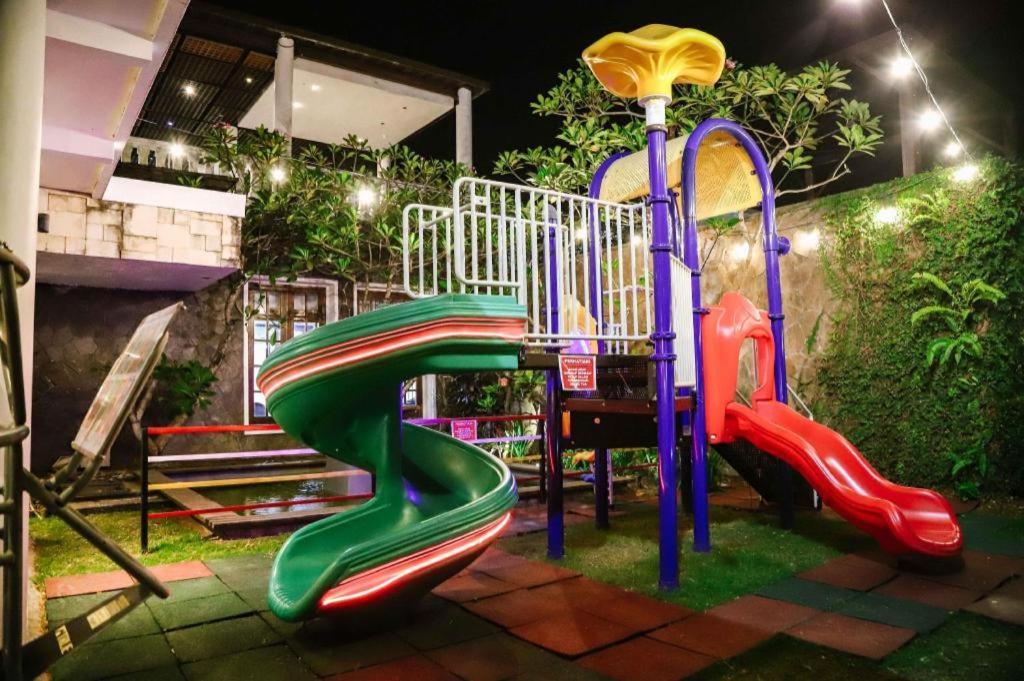 Taman Dayu Golf Club And Resort Prigen Luaran gambar