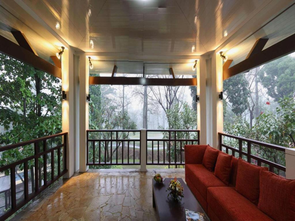 Taman Dayu Golf Club And Resort Prigen Luaran gambar